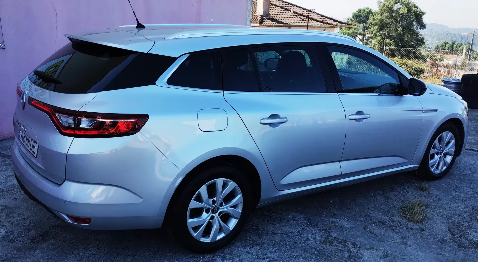 Renault Mégane Sport Tourer 1.5 Blue dCi Limited - foto 4