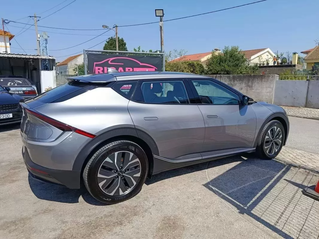 Kia EV6 - foto 5