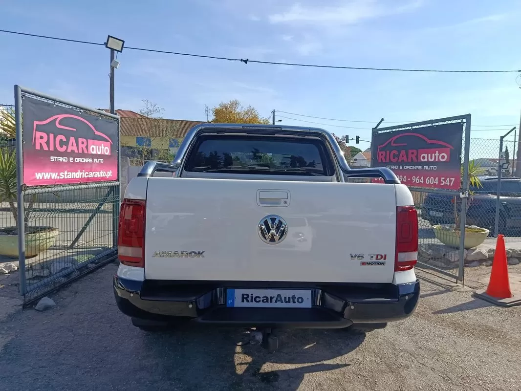 VW Amarok 3.0 TDI CD Aventura 4Motion Aut. - foto 5