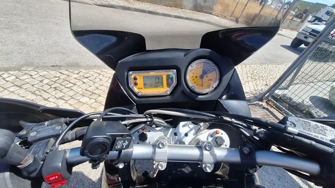 KTM Adventure Adventure 950 - foto 7