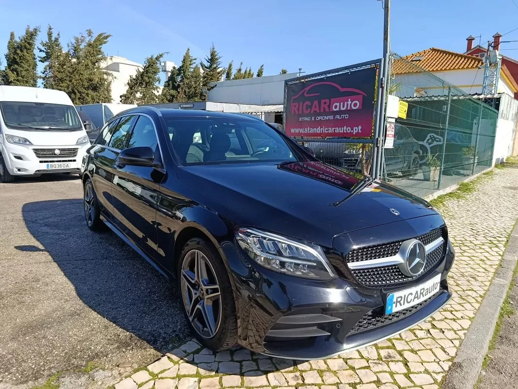 Mercedes-Benz C 300  De T 9g  Tronic Amg Line
