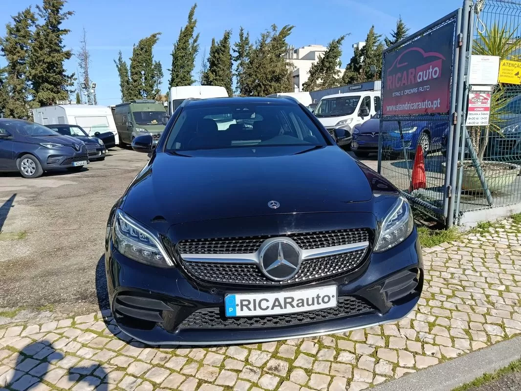 Mercedes-Benz C 300  De T 9g  Tronic Amg Line - foto 6