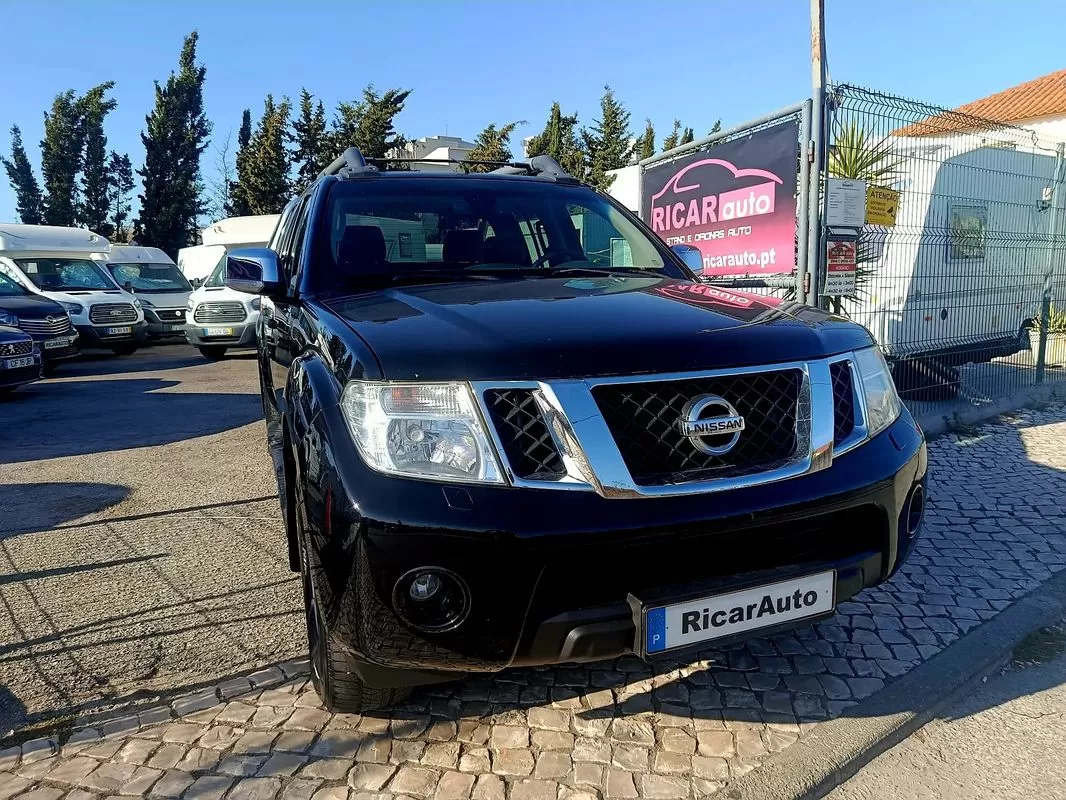 Nissan Navara 2.5 dCi CD LE 4WD