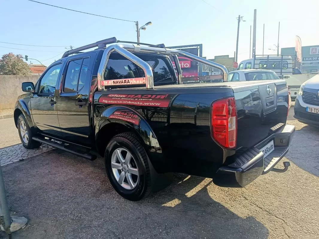 Nissan Navara 2.5 dCi CD LE 4WD - foto 5