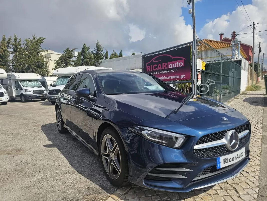 Mercedes-Benz A 250 e AMG Line