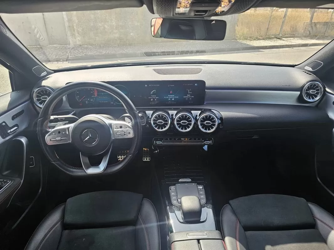 Mercedes-Benz A 250 e AMG Line - foto 5