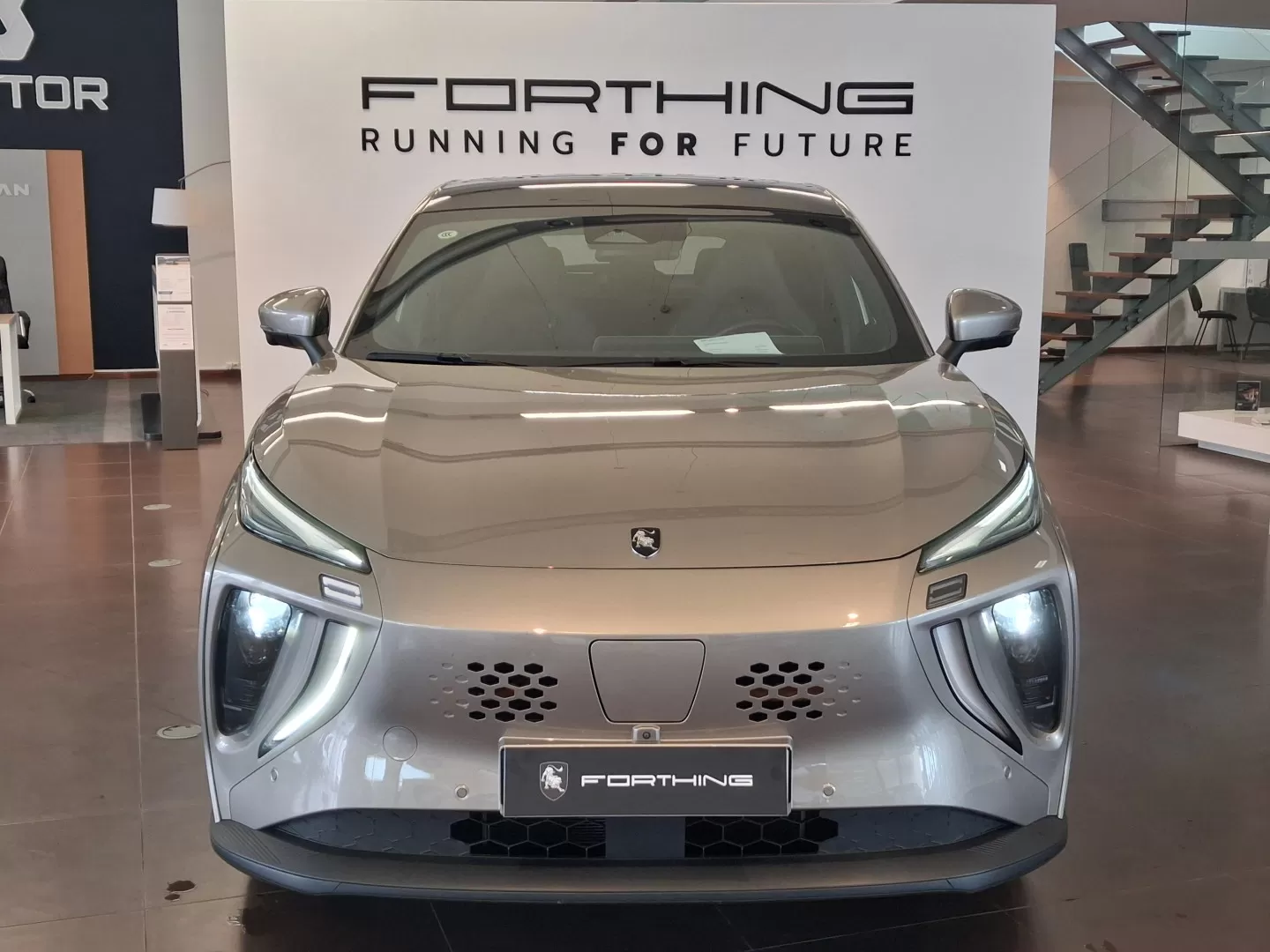 Forthing Friday EV 85.9 kWh - foto 2