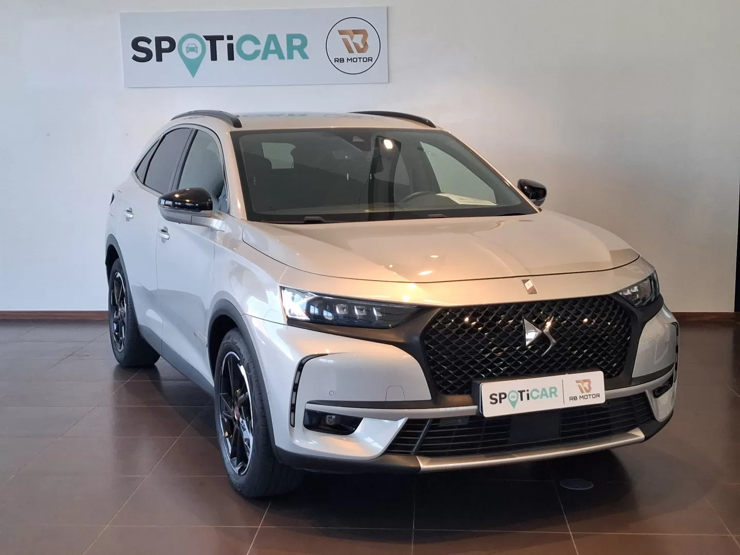 DS DS7 E-Tense Performance Line EAT8 - foto 4