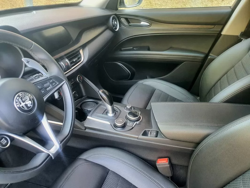 Alfa Romeo Stelvio 2.2 D Super AT8 - foto 5
