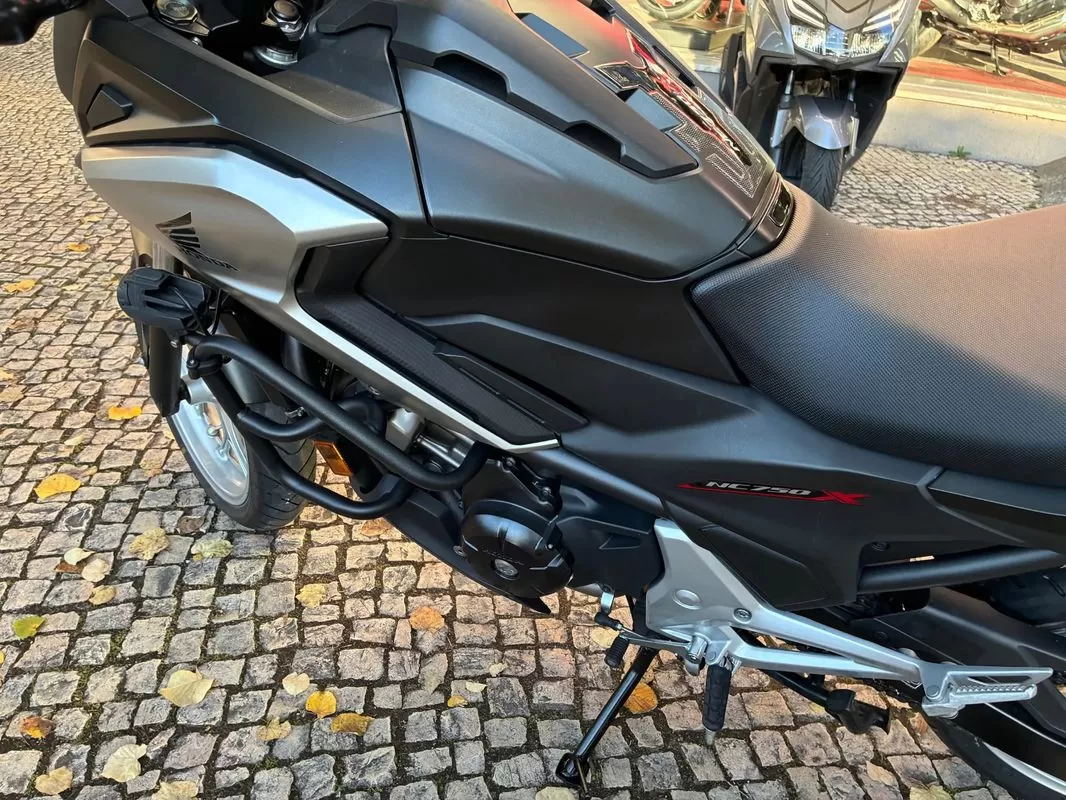 Honda NC750X - foto 6