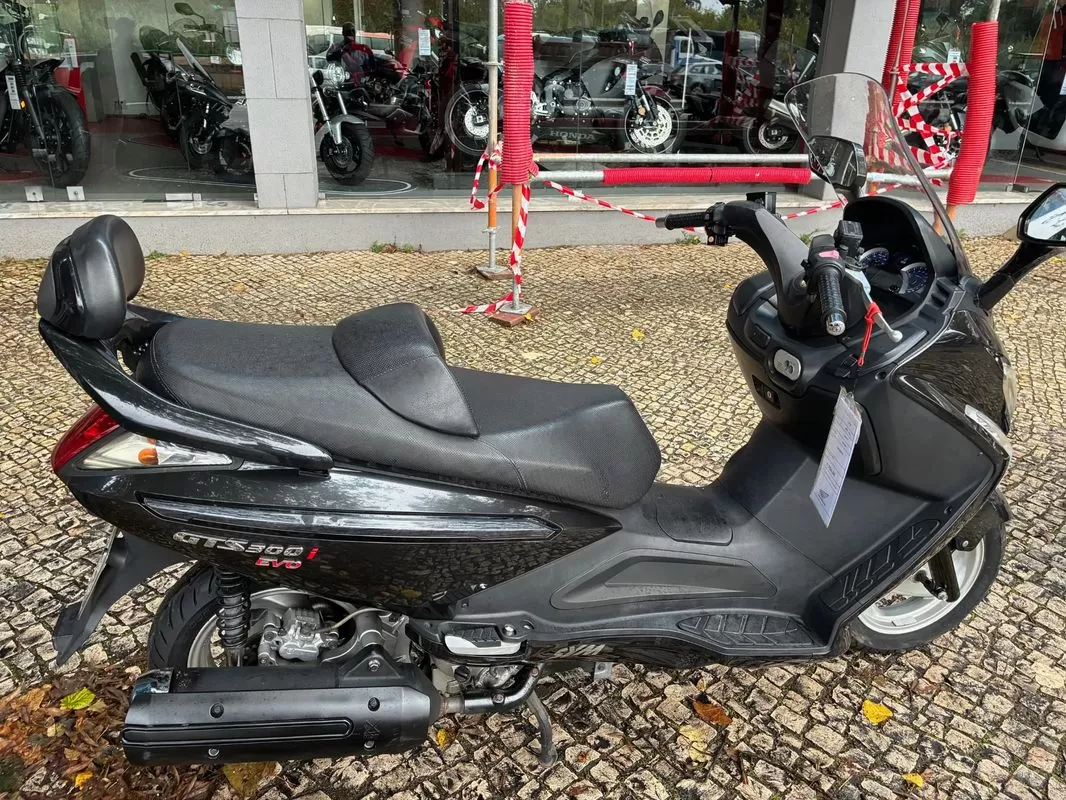 Sym GTS 300 EVO - foto 3