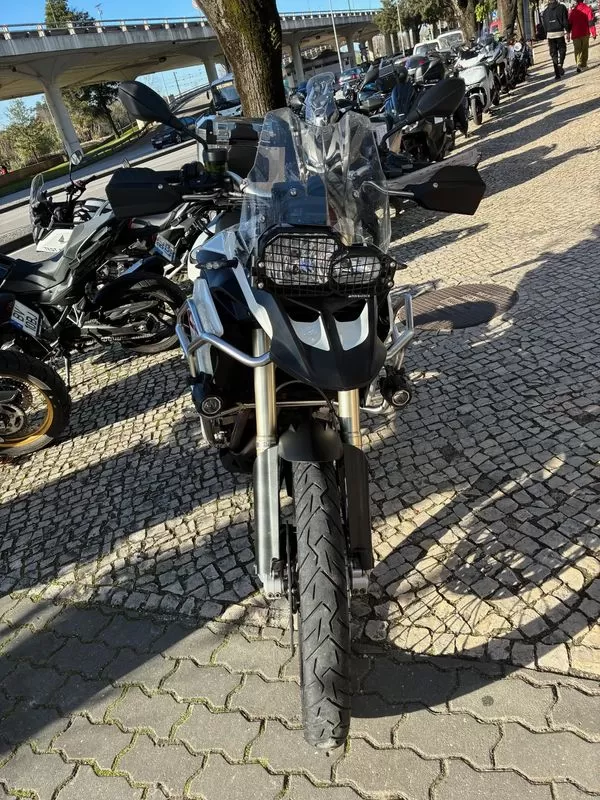 BMW - foto 4