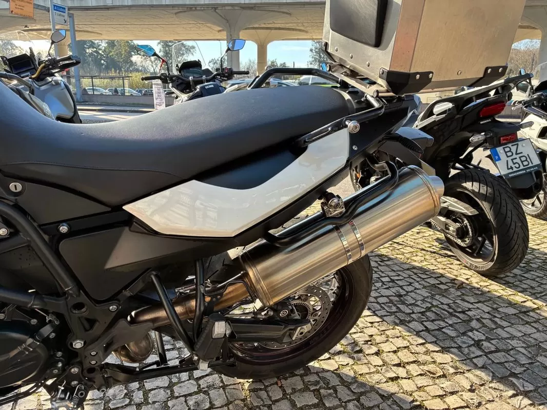 BMW - foto 8