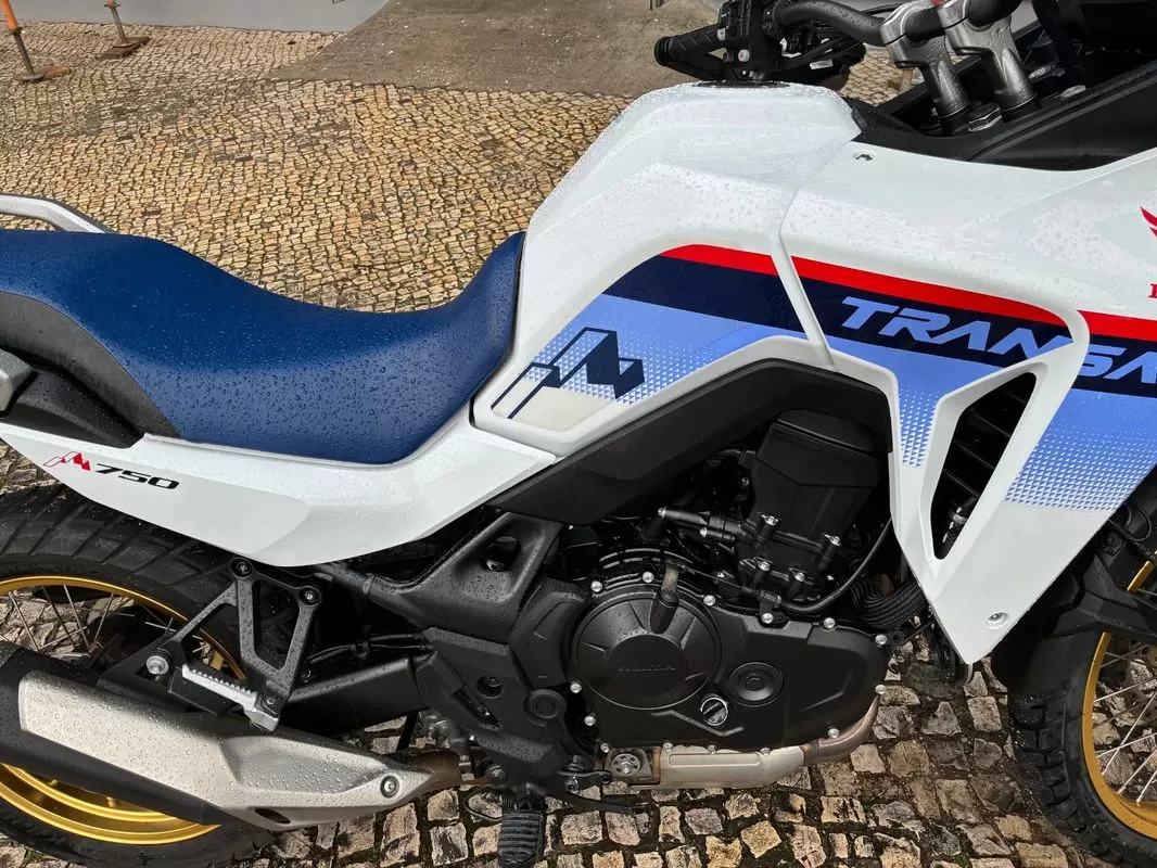 Honda XL 750 TRANSALP - foto 6