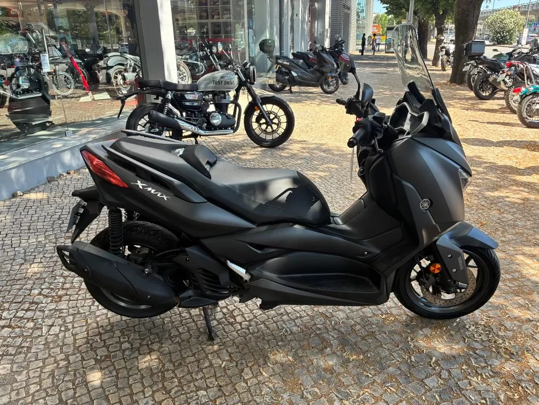 Yamaha X-Max