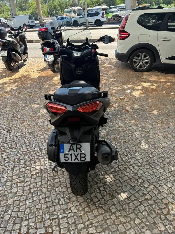 Yamaha X-Max - foto 8
