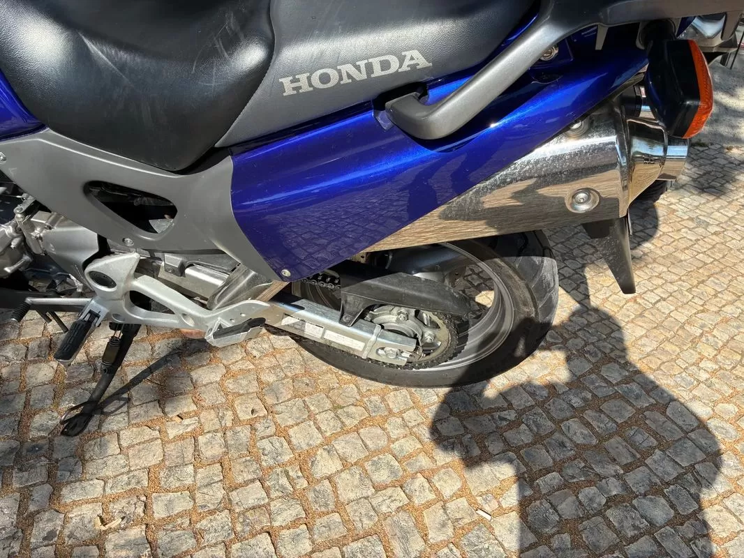 Honda XL 1000 VARADERO - foto 7