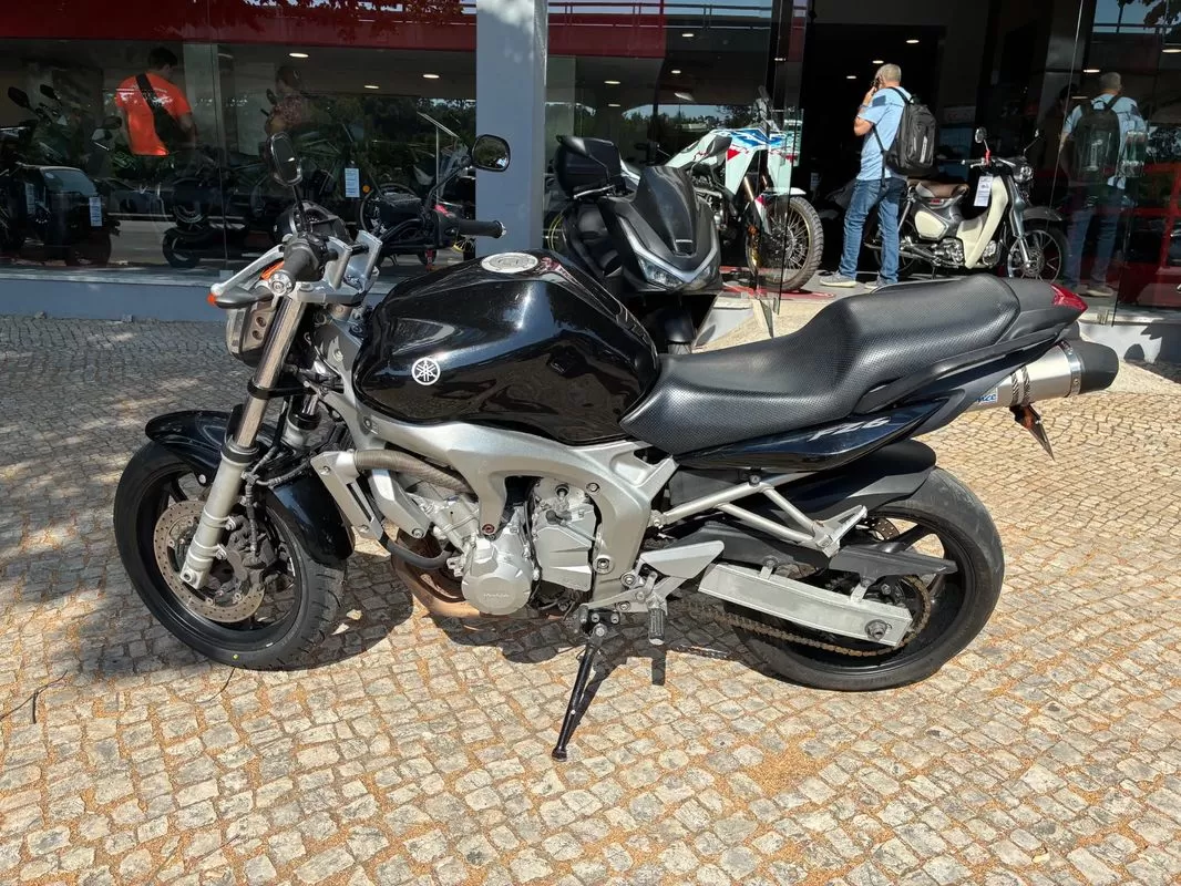 Yamaha FZ 600