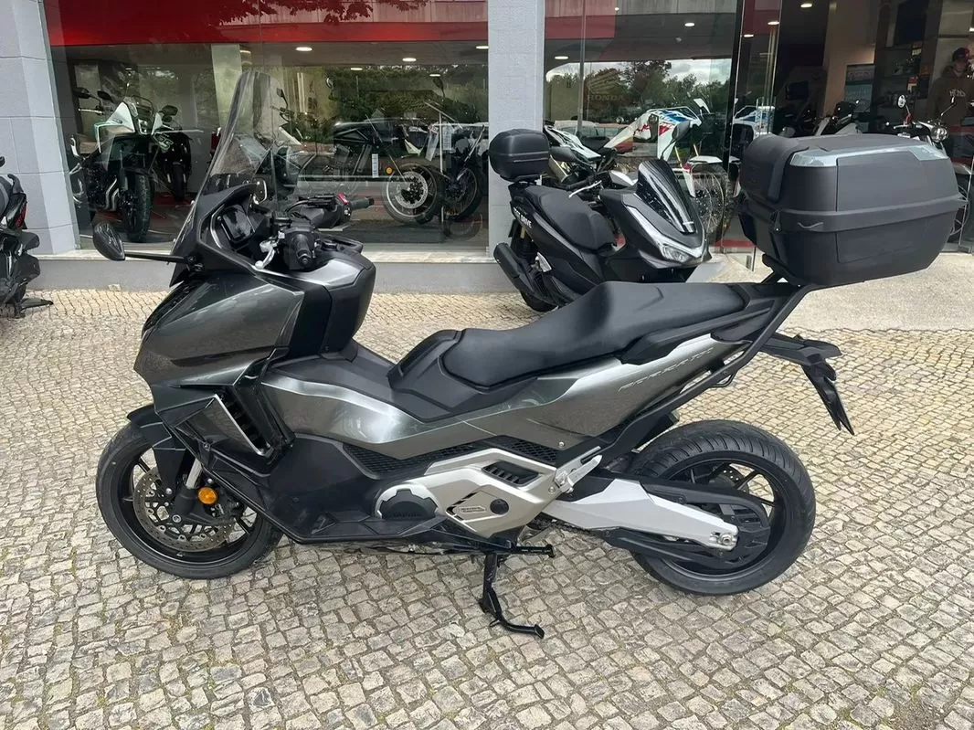 Honda Forza 750 IA - foto 2