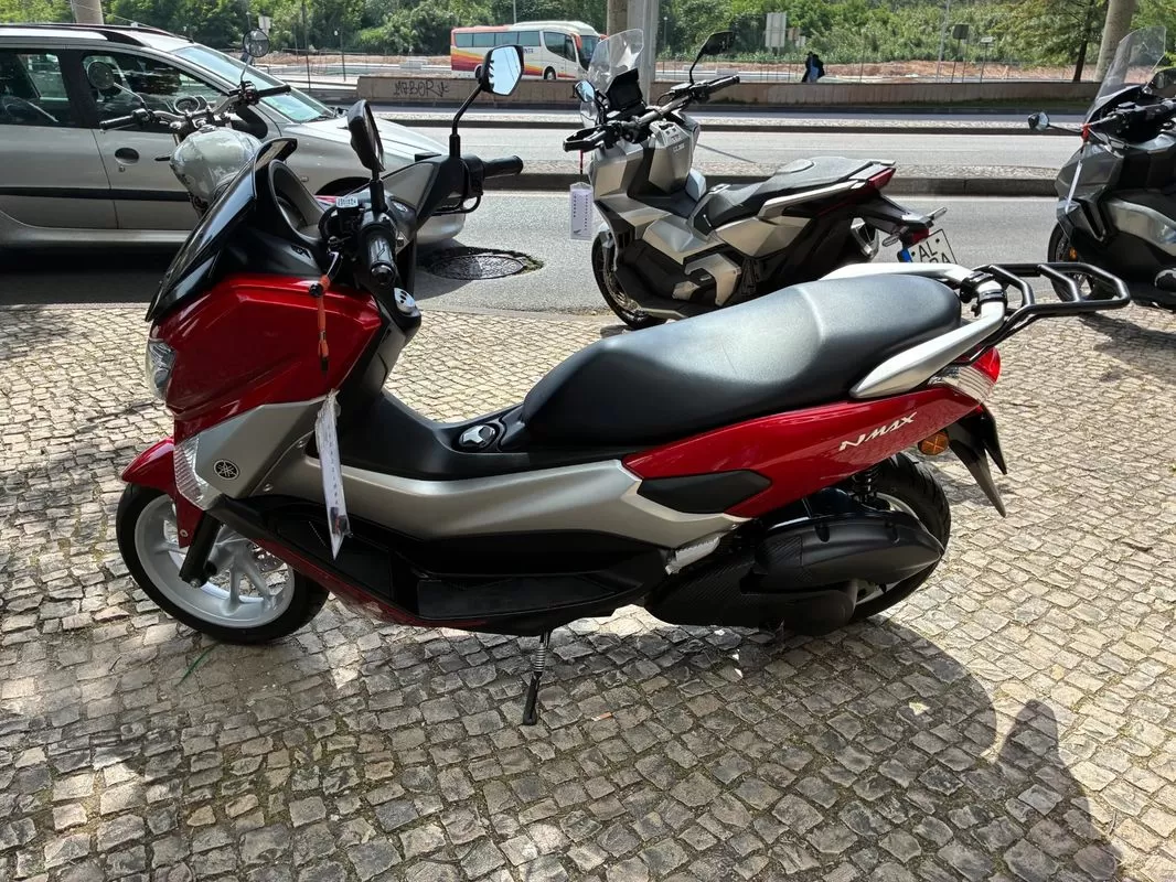 Yamaha NMAX - foto 3