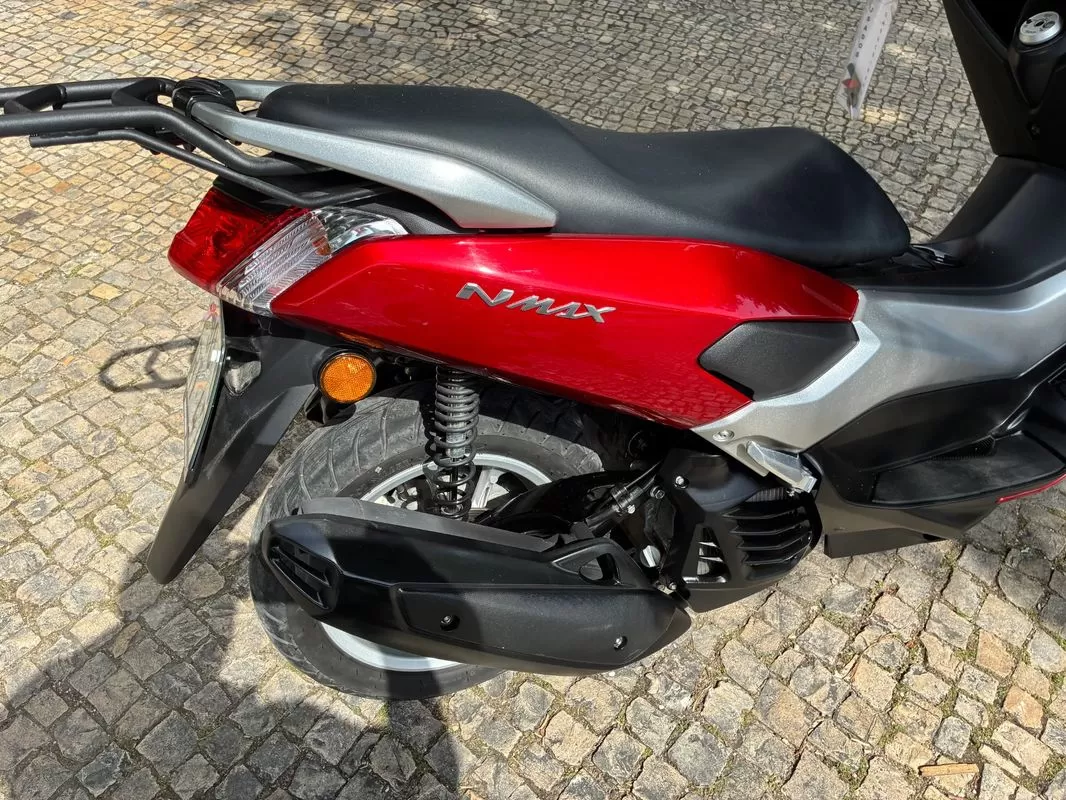 Yamaha NMAX - foto 5