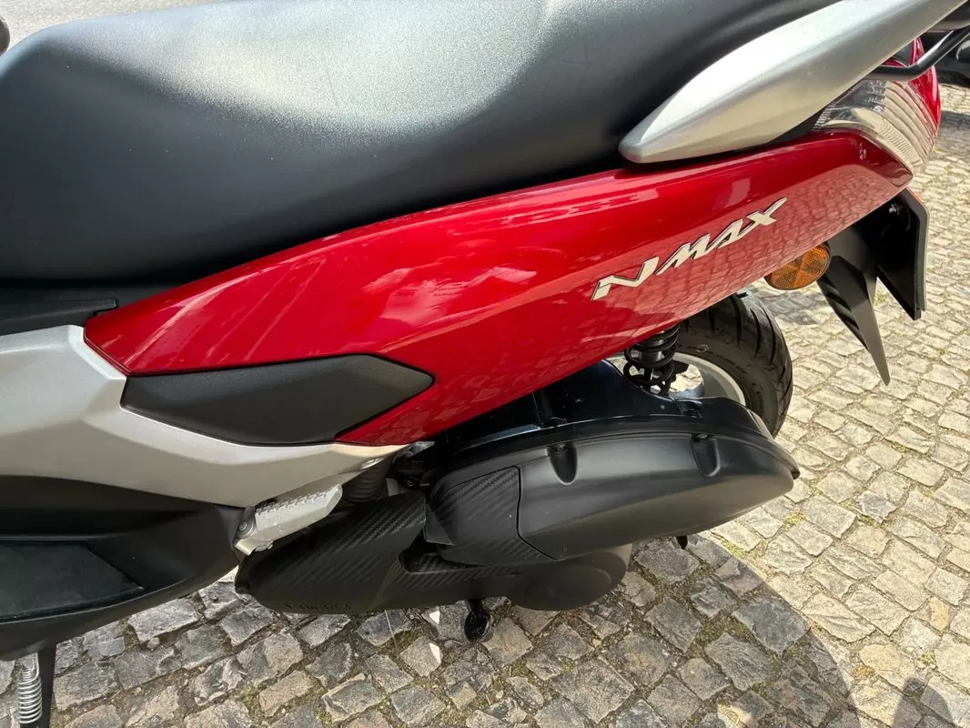 Yamaha NMAX - foto 8