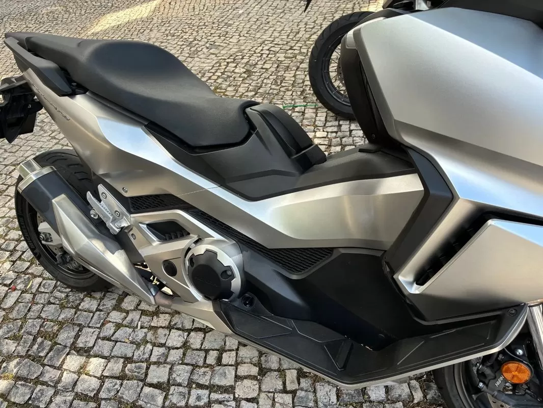 Honda Forza 750 IA - foto 6