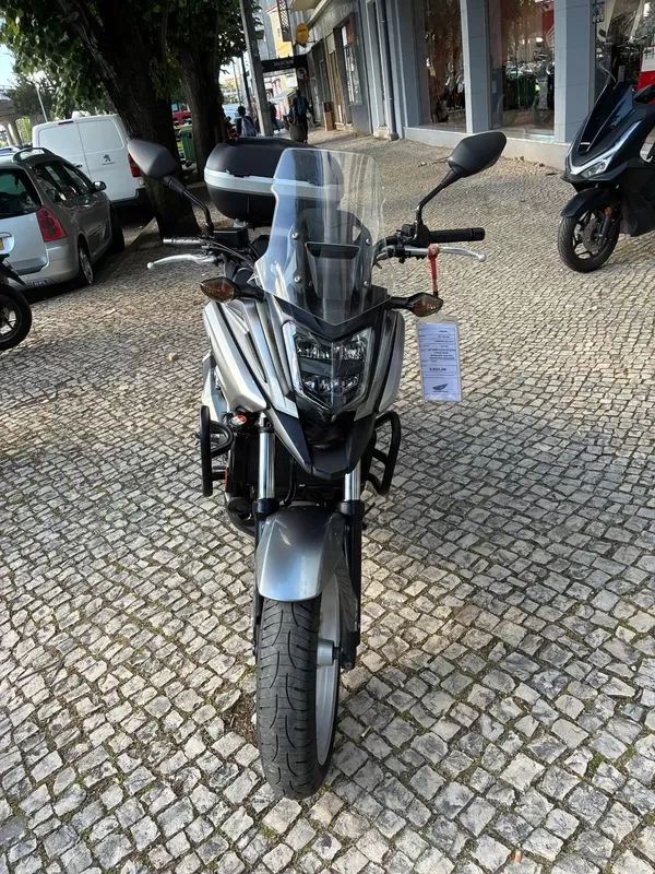 Honda NC750X XA - foto 2