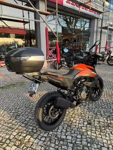 KTM 390 ADVENTURE - foto 2