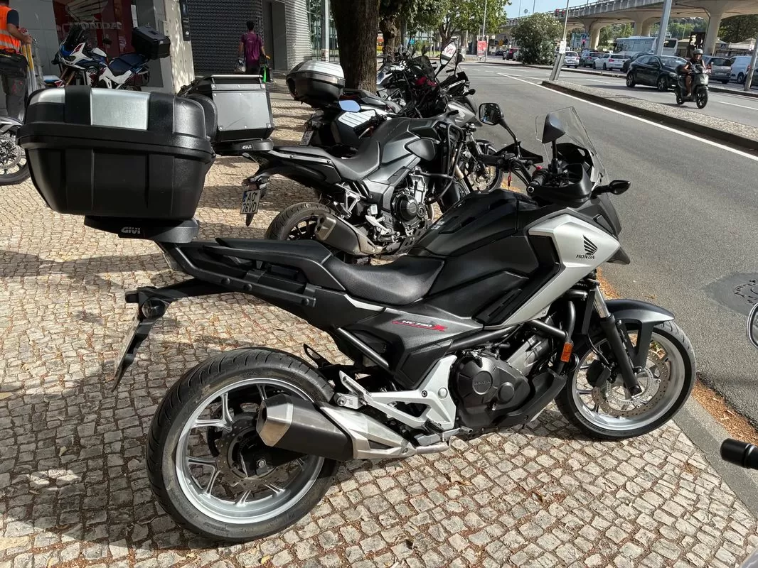 Honda NC750X - foto 3