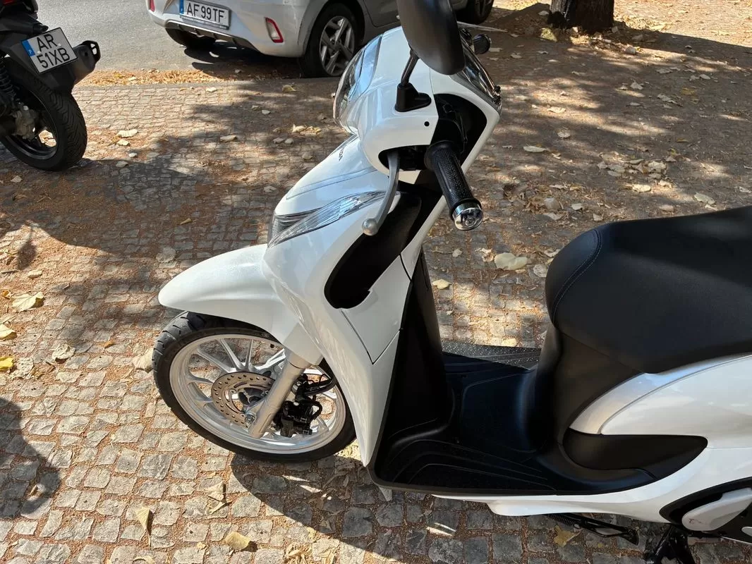 Honda SH 125 MODE - foto 8