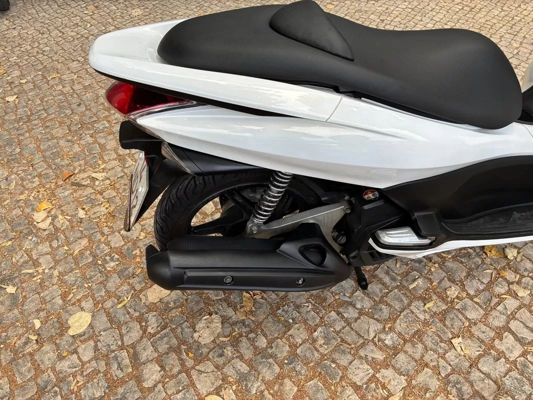 Honda PCX125 - foto 8