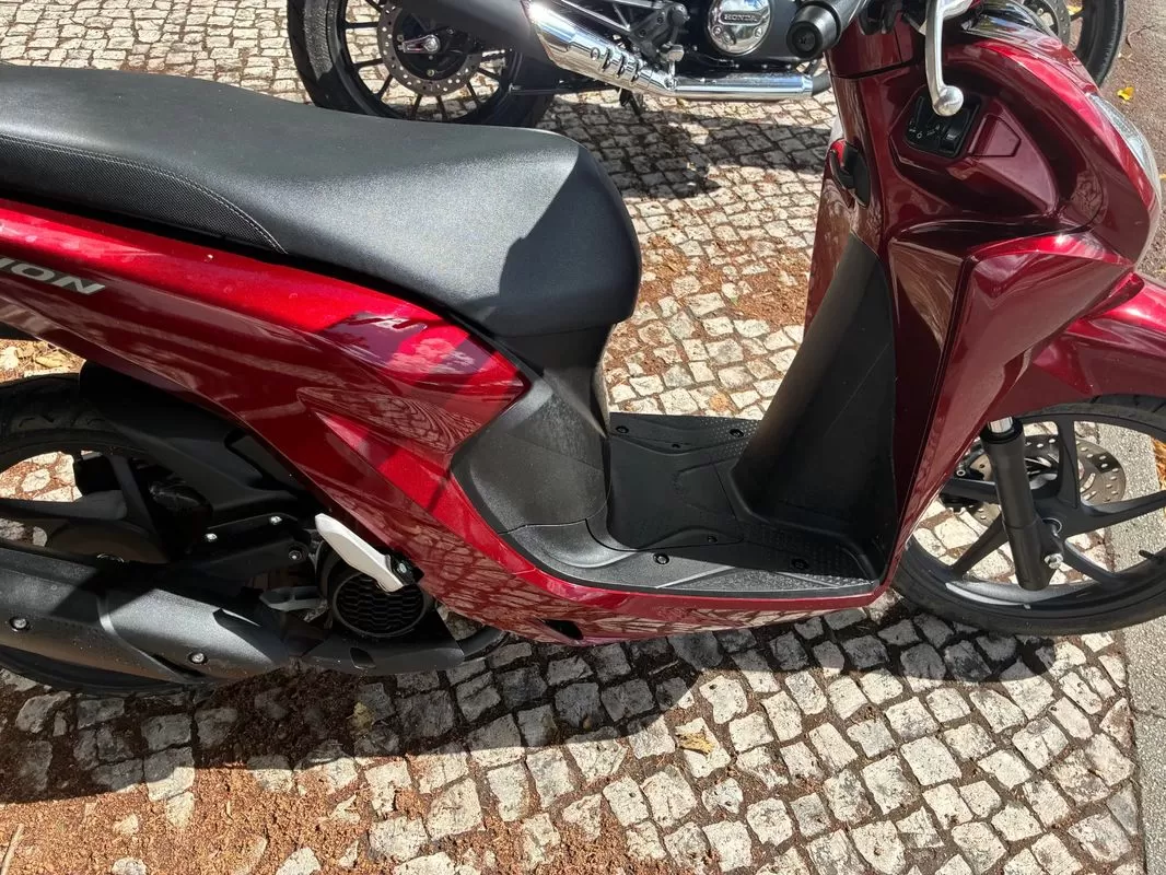 Honda Vision NSC 110 - foto 6