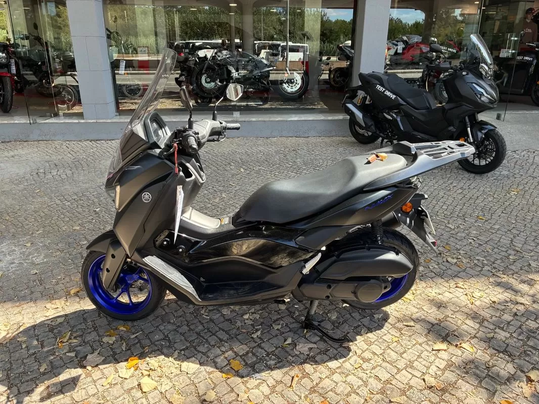Yamaha NMAX - foto 3