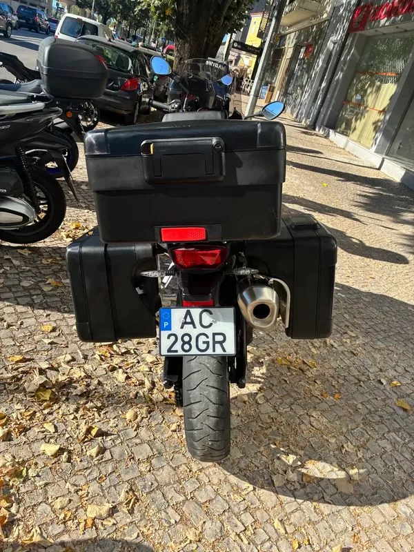 BMW - foto 4