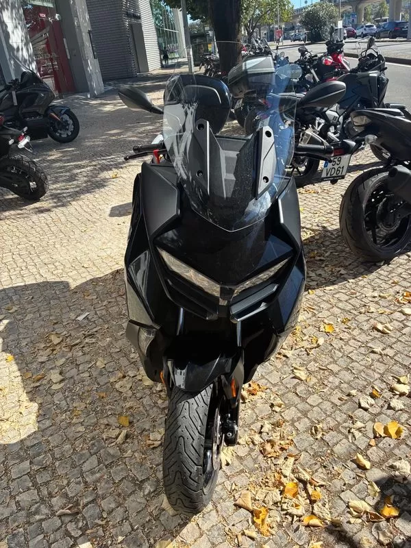 BMW - foto 2