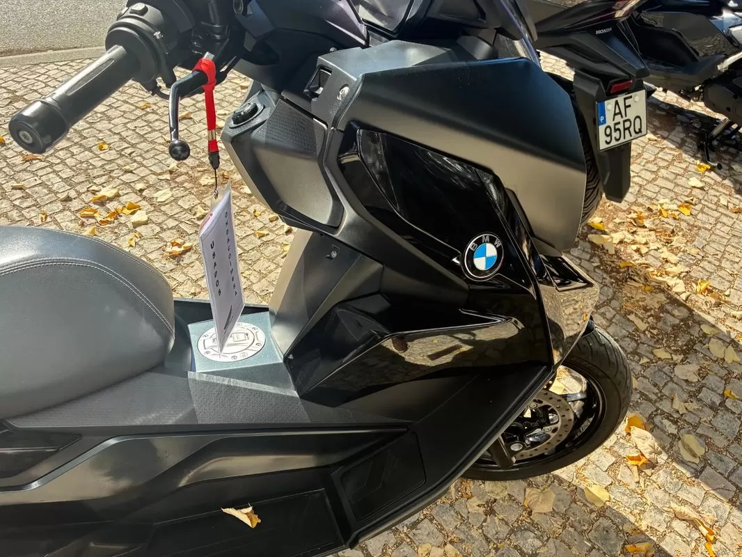 BMW - foto 7
