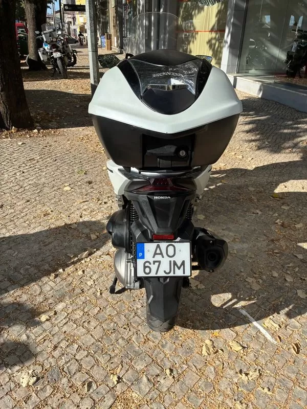 Honda Forza 300 IA - foto 5