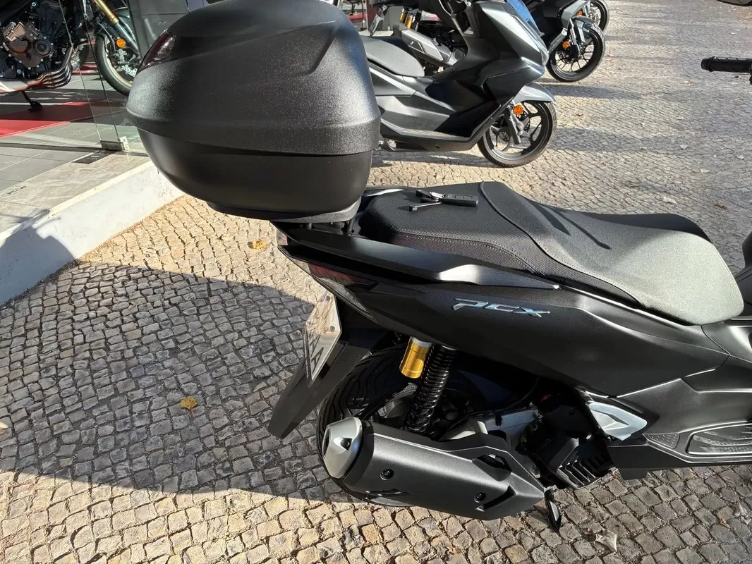 Honda PCX125 DX - foto 5