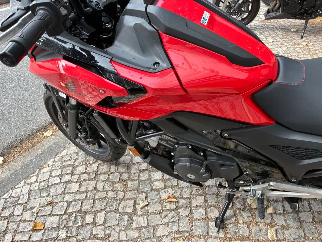 Honda NC750X - foto 6