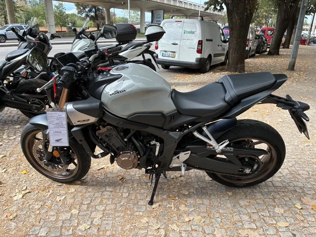 Honda CB 650 RAC