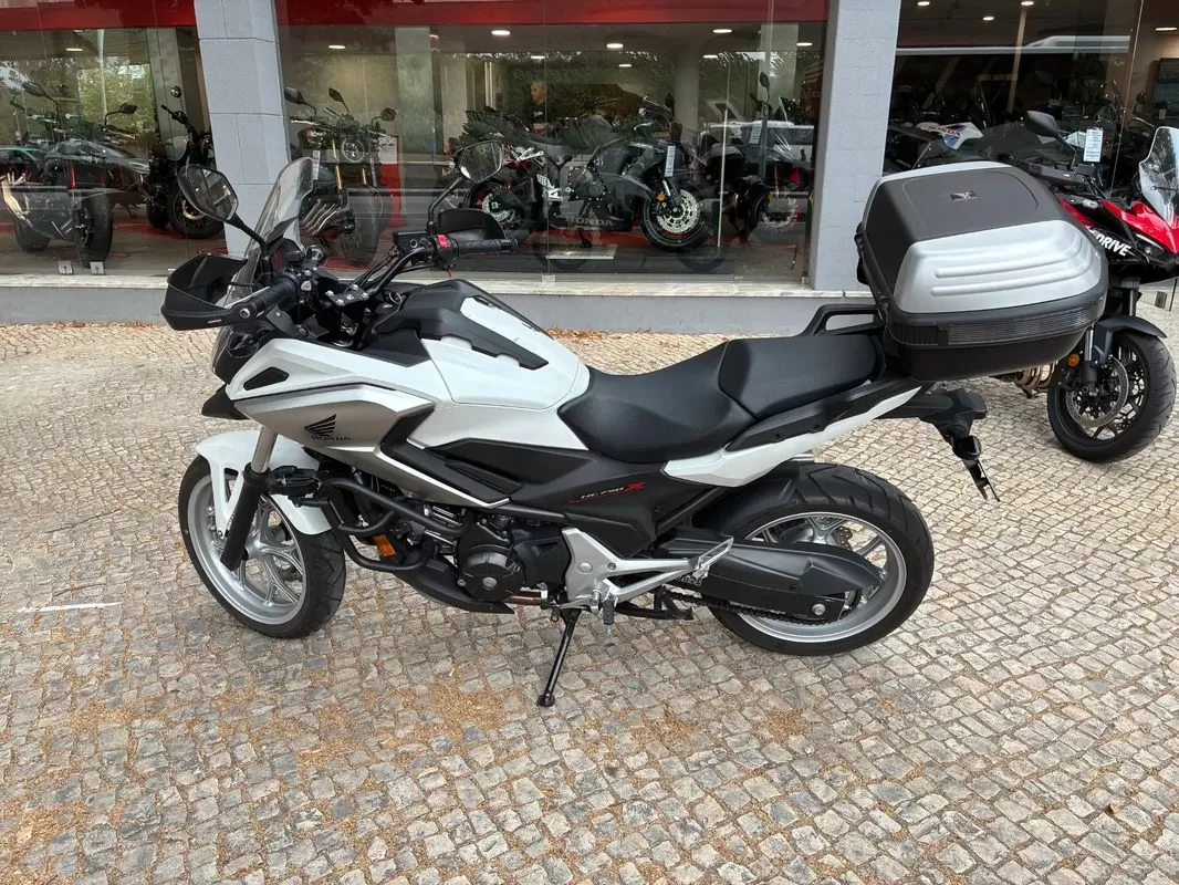 Honda NC750X - foto 3