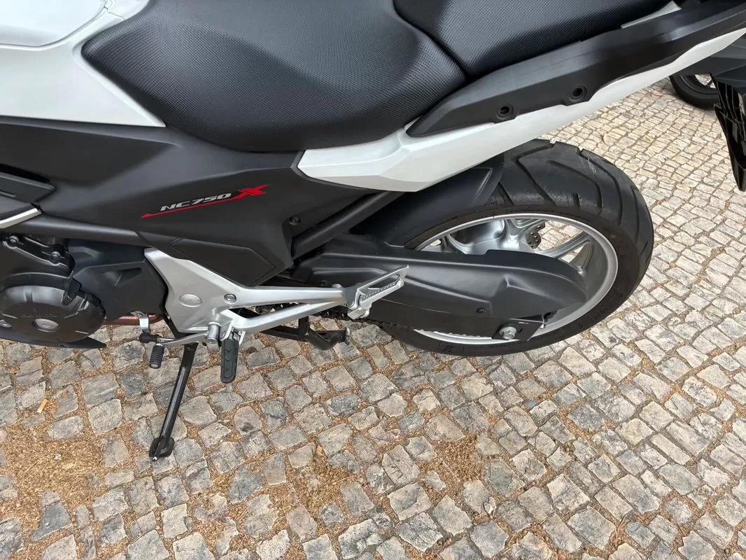 Honda NC750X - foto 8