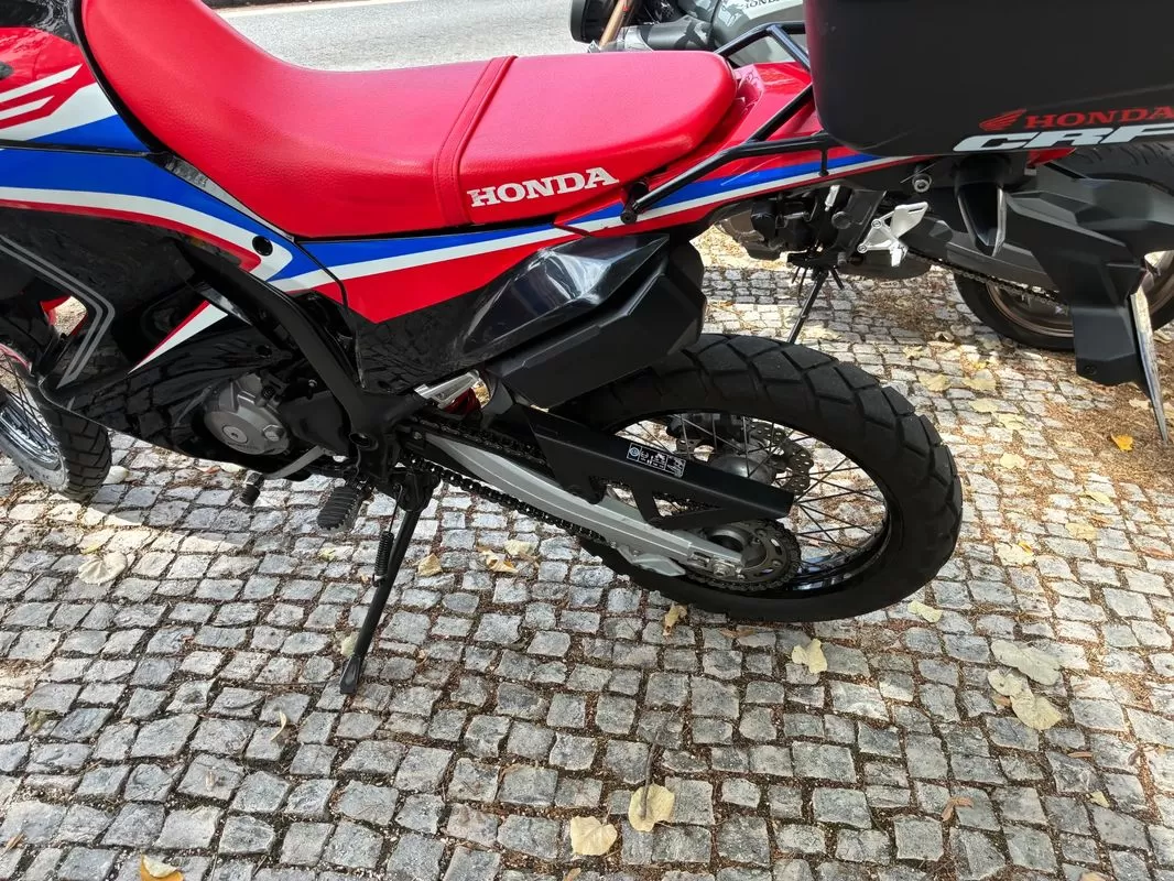 Honda CRF 300 RALLY - foto 4
