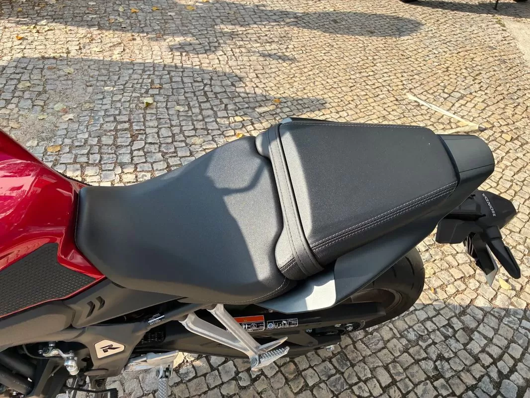 Honda CB 650 RAC E-CLUTCH - foto 7