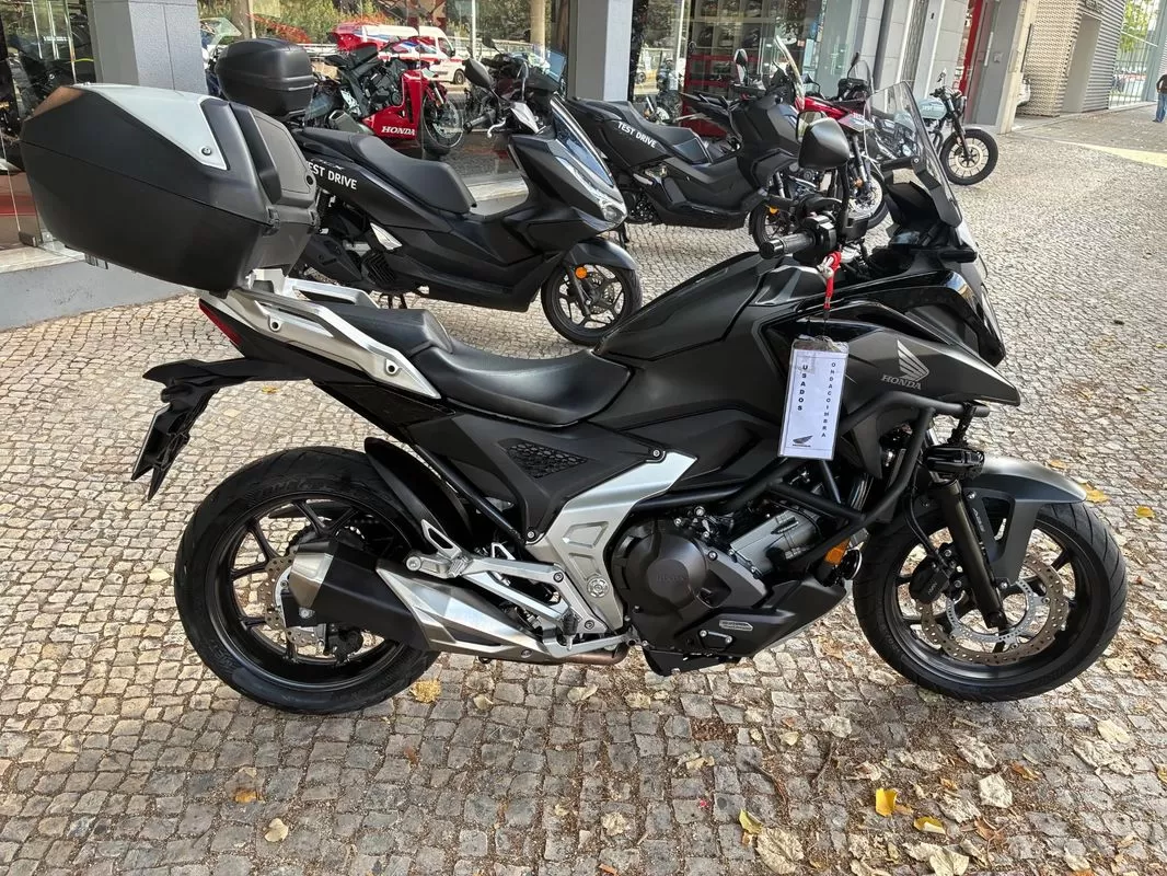 Honda NC750X DCT - foto 3