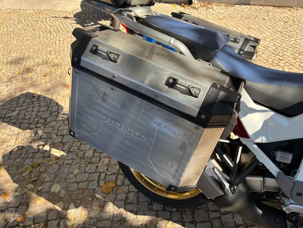 Honda CRF 1100 L - foto 8