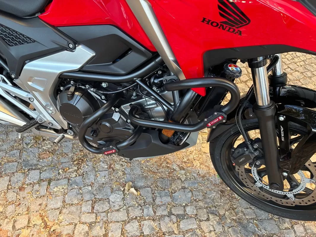 Honda NC750X - foto 5