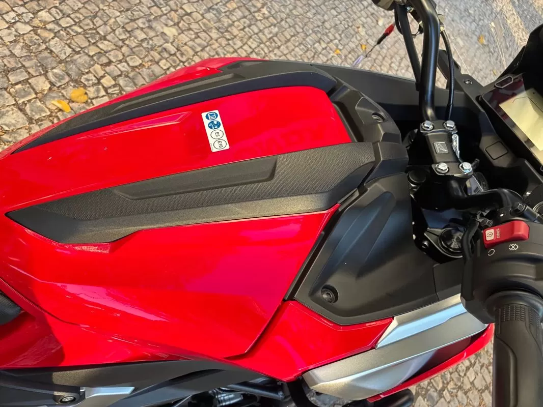 Honda NC750X - foto 8