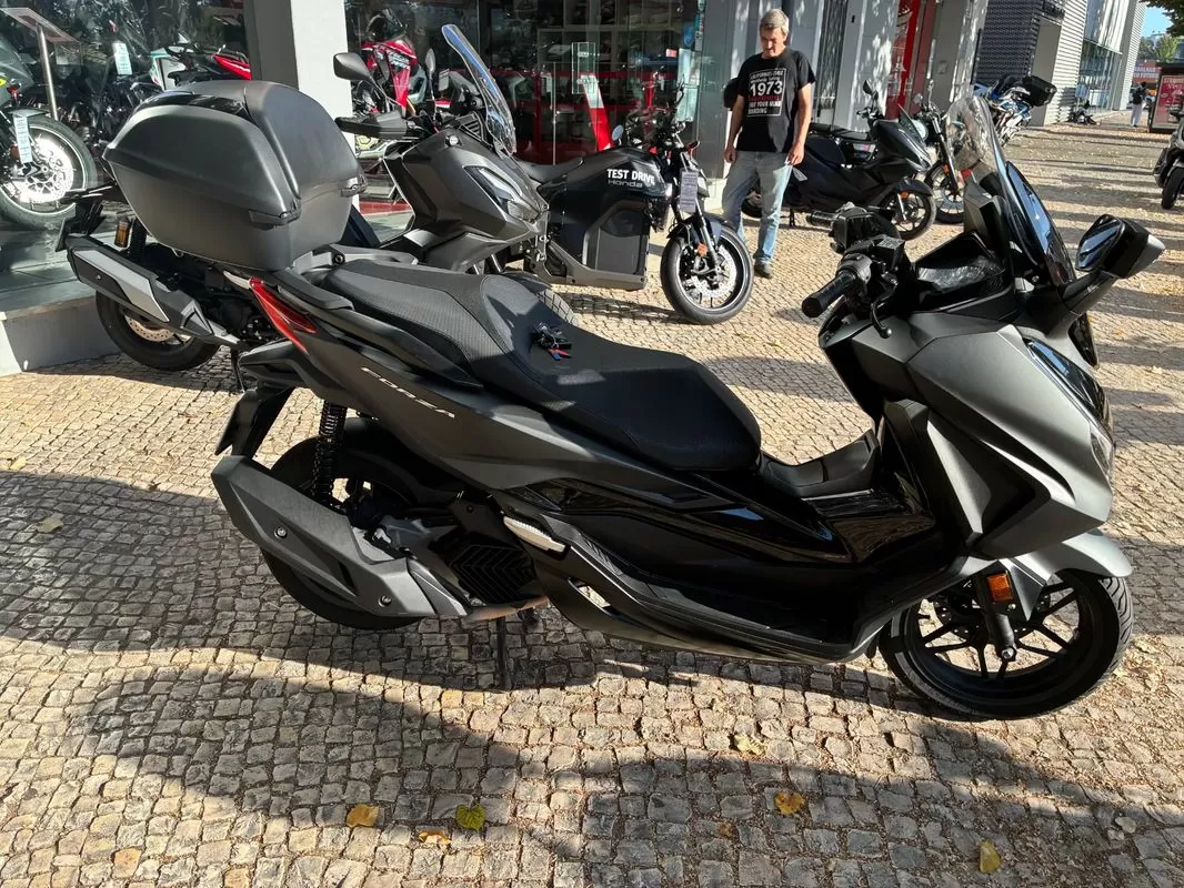 Honda Forza 125 IA